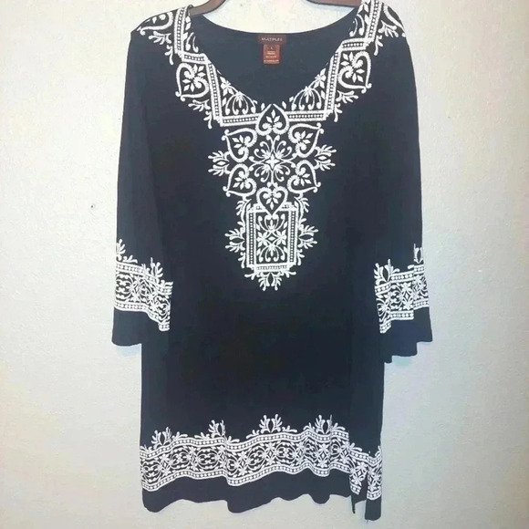 Multiples Dresses & Skirts - Multiples Black and White Mini Dress/Tunic Size Large